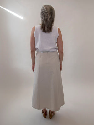 Kangaroo Skirt, Dove - Back View